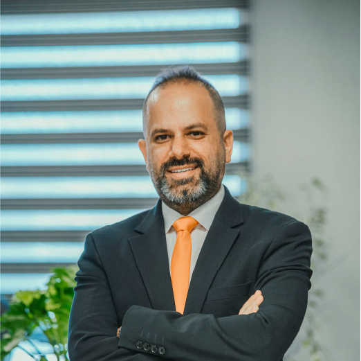 Reza Zaker
